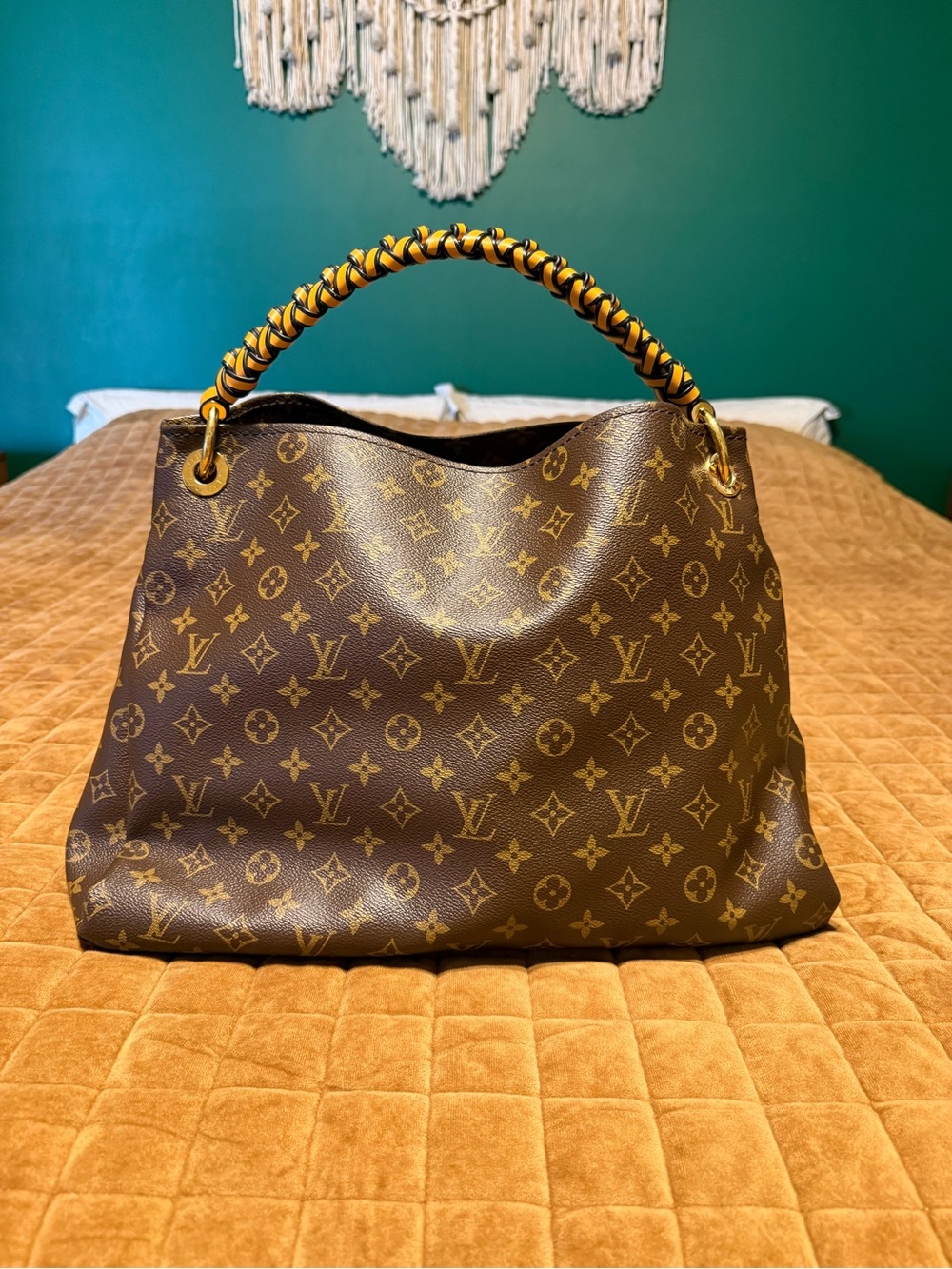 Louis Vuitton • Artsy MM in Monogram Canvas with Braided Safran Impérial Handle